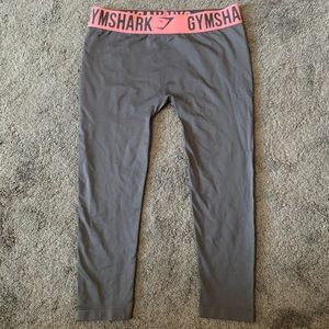 NWOT Gymshark Cropped Legging